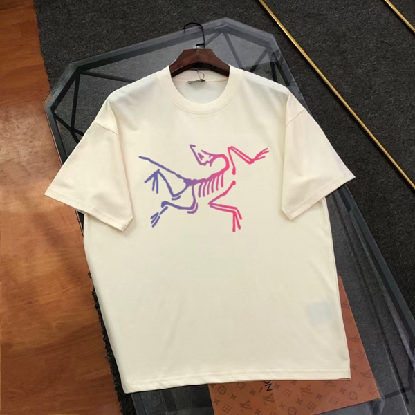 ブランドTシャツ正面デザイン